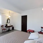 Tsakanos آداماس