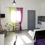 Tsakanos شقة آداماس