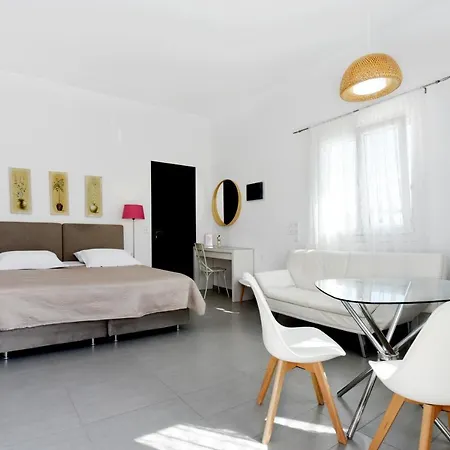 Apartment Tsakanos
