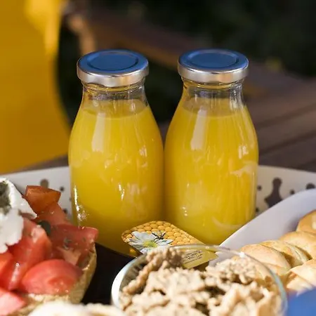 Tsakanos