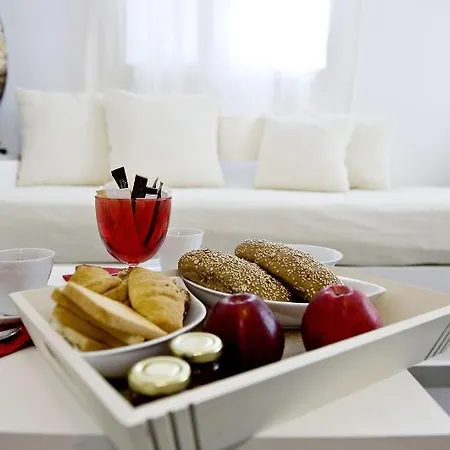 Apartament Tsakanos *